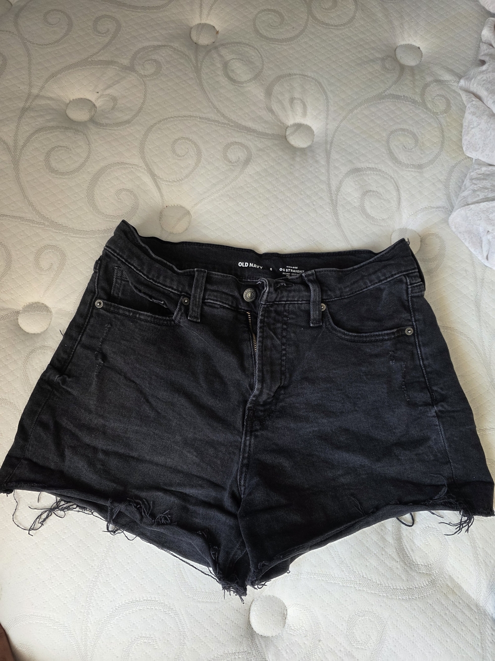 Old Navy Black Frayed Hem Denim Shorts